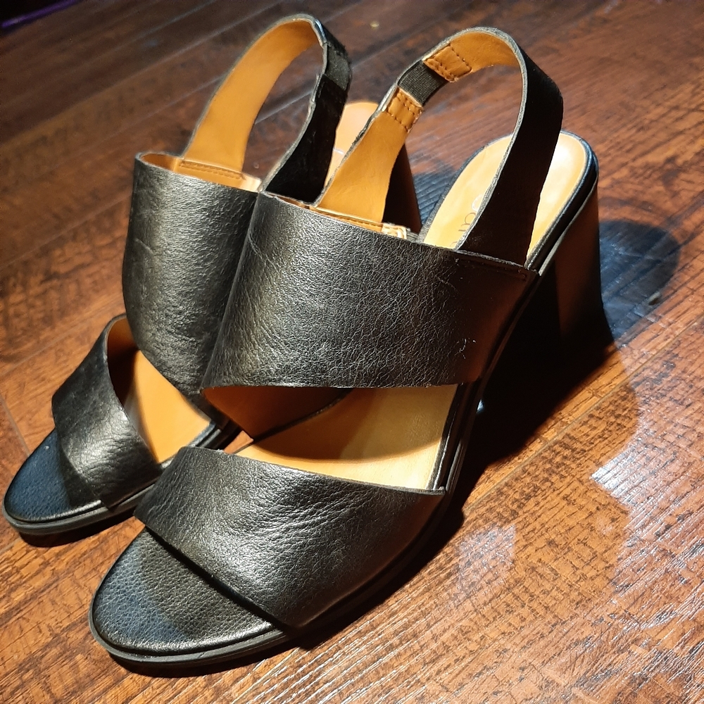 Franco Sarto Black sandals.